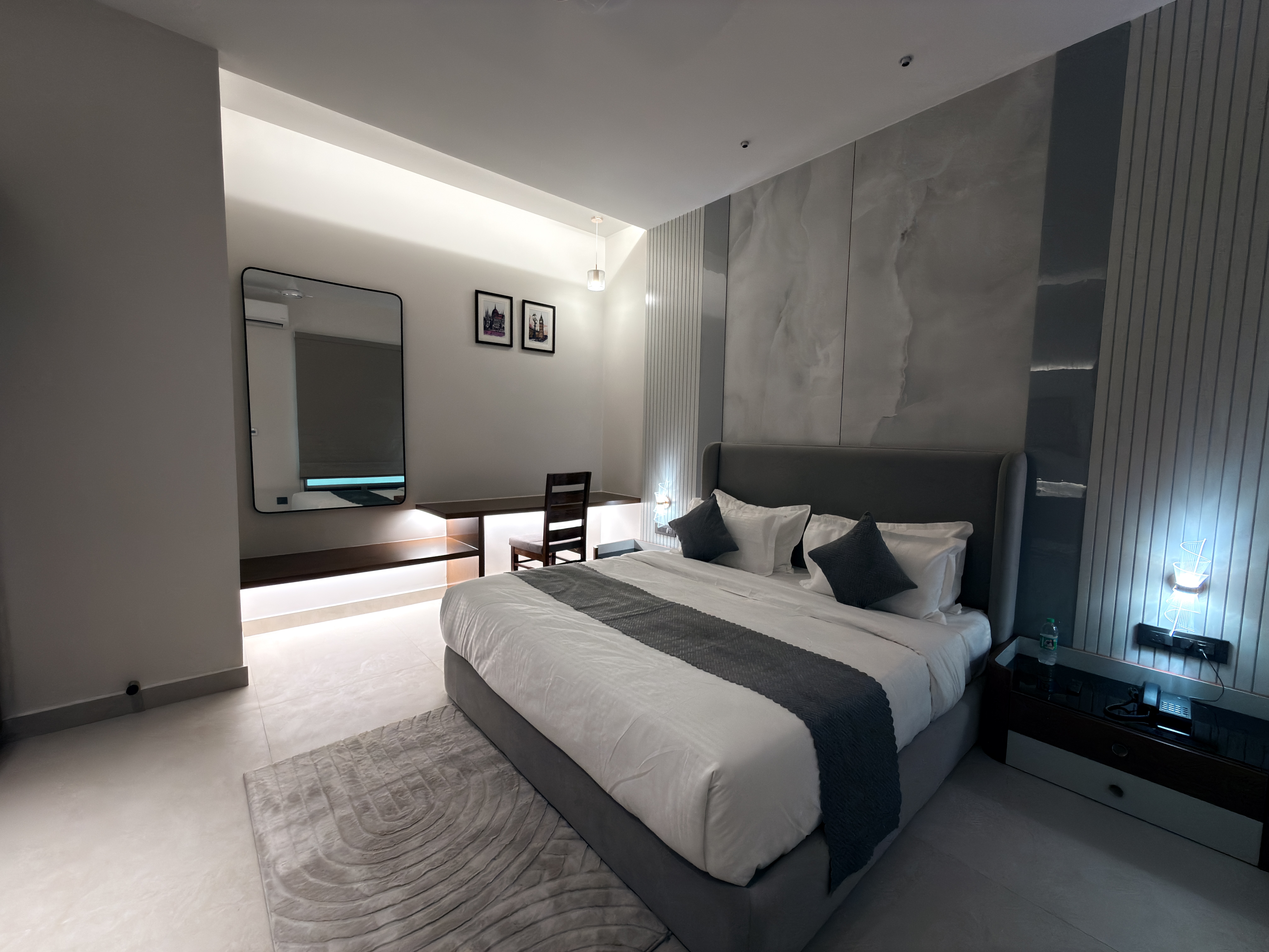 Hotel Radiance